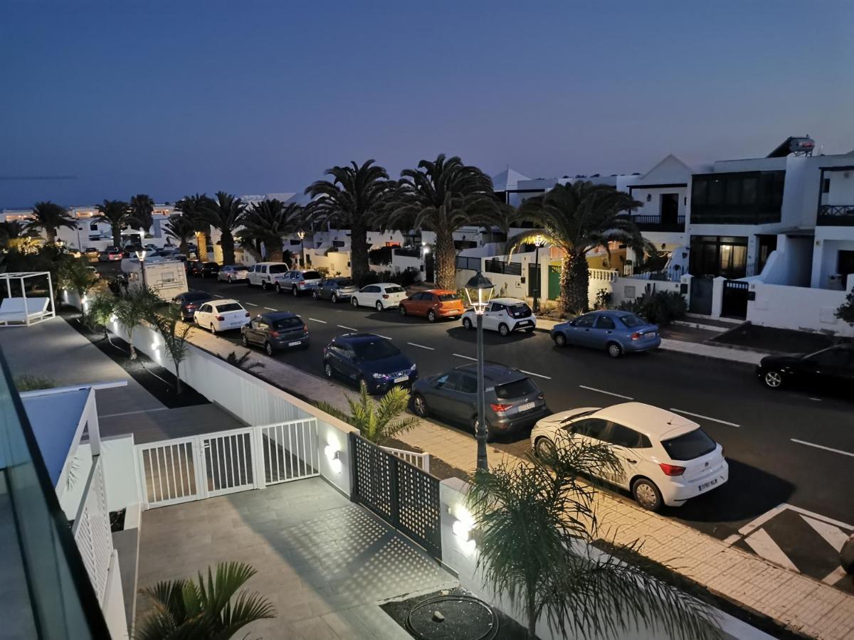Luxury Sea View Senator Lanzarote Apartment Коста Тегисе Екстериор снимка