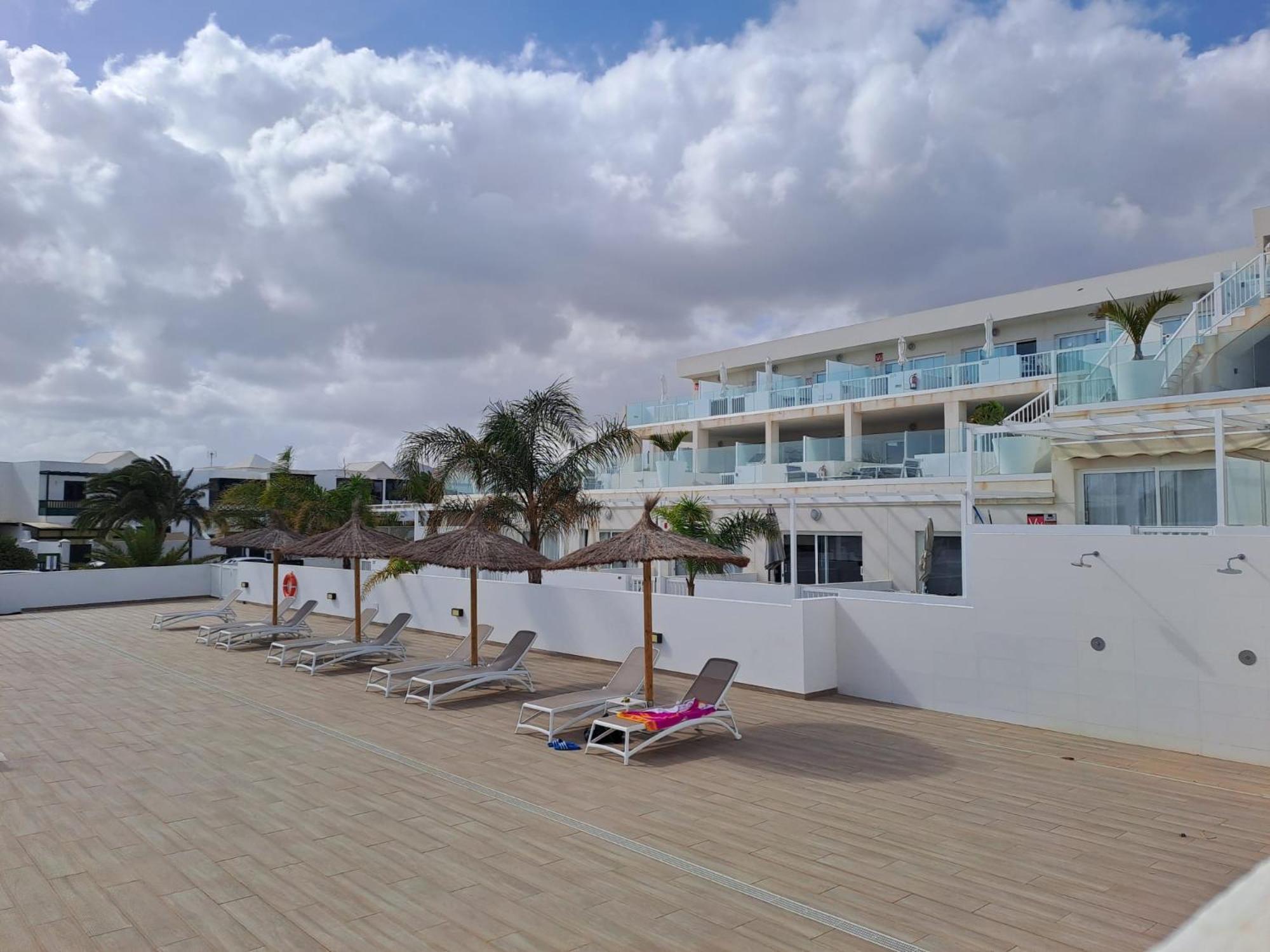 Luxury Sea View Senator Lanzarote Apartment Коста Тегисе Екстериор снимка