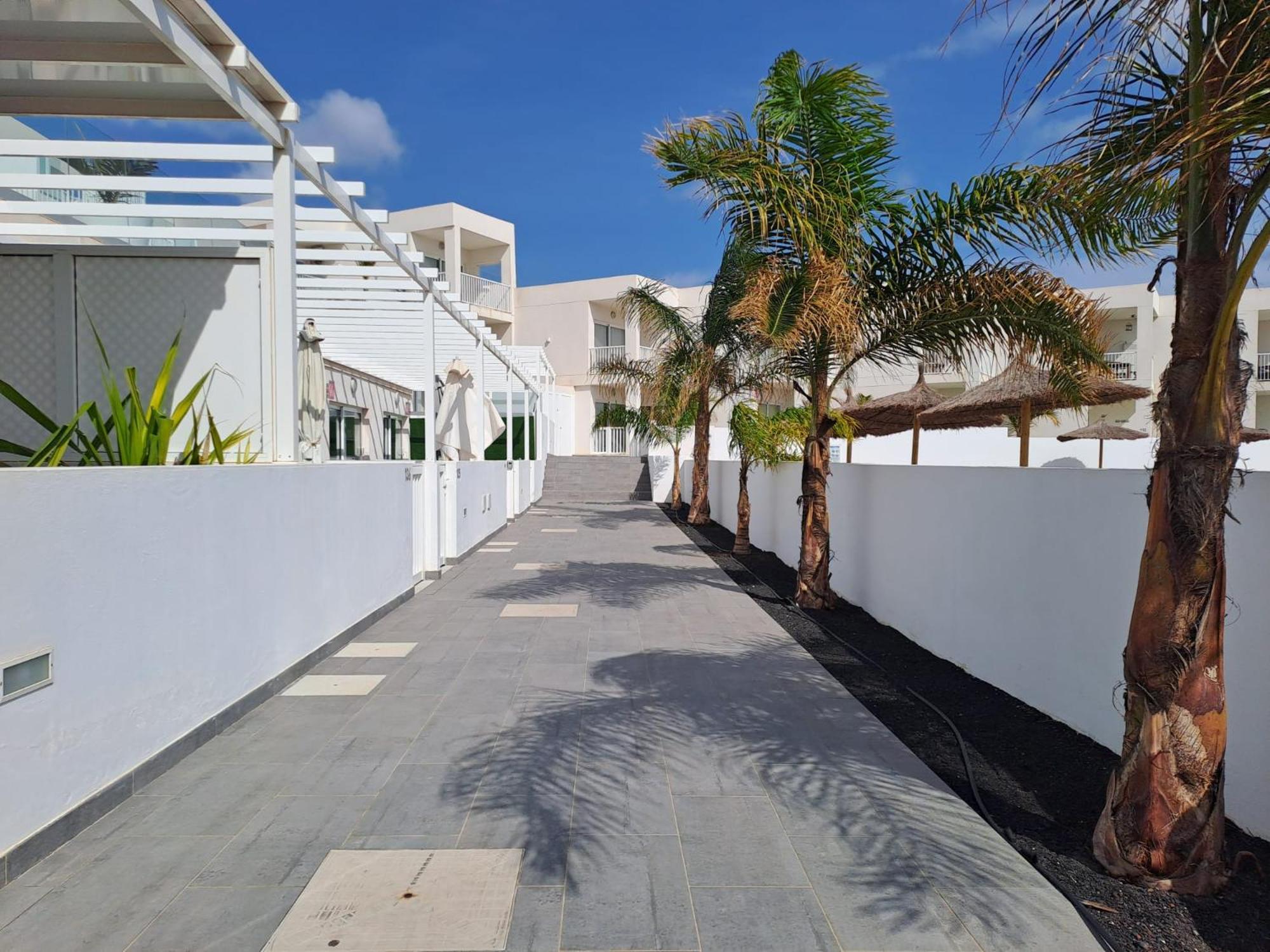 Luxury Sea View Senator Lanzarote Apartment Коста Тегисе Екстериор снимка